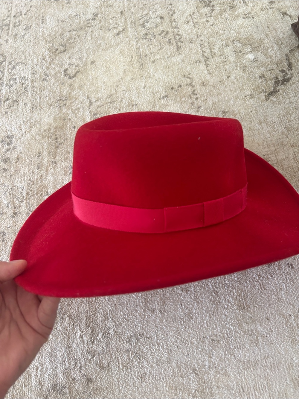 Scala Red Wool Felt Fedora with Black Inner Band - Picture 3 of 3